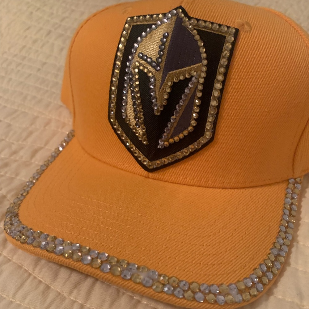 VGK bling helmet cap